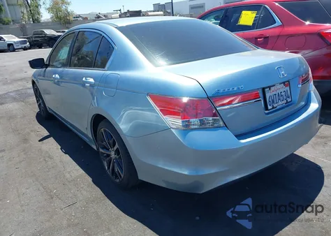 2012 Honda Accord 2.4 Lx z USA, uszkodzony, nr VIN 1HGCP2F34CA125136